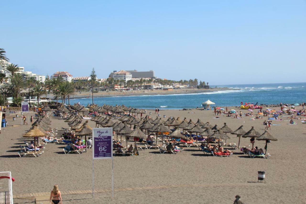 Holiday In Tenerife 플라야데라스아메리카스 외부 사진